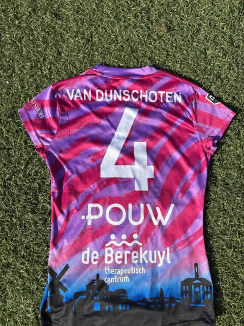 4 van Dunschoten